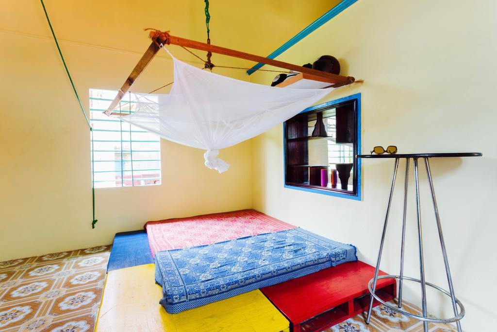 Апартаменты The Hoi An Hippie House Экстерьер фото